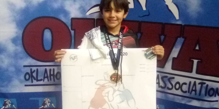 Citizen fights his way to the Wrestling State Championships