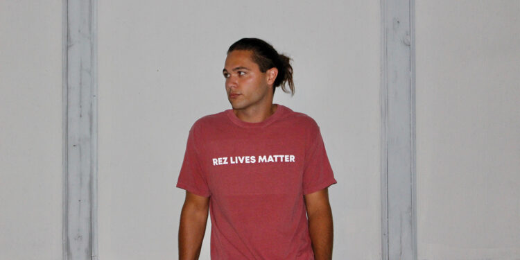 Citizen creates Native American Fashion using wrap bead style beading