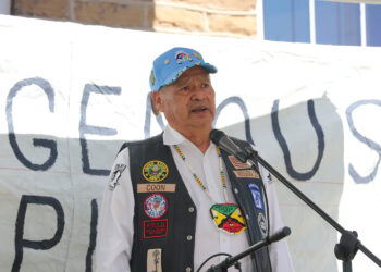 Veteran Makes Tribute to Other Veterans