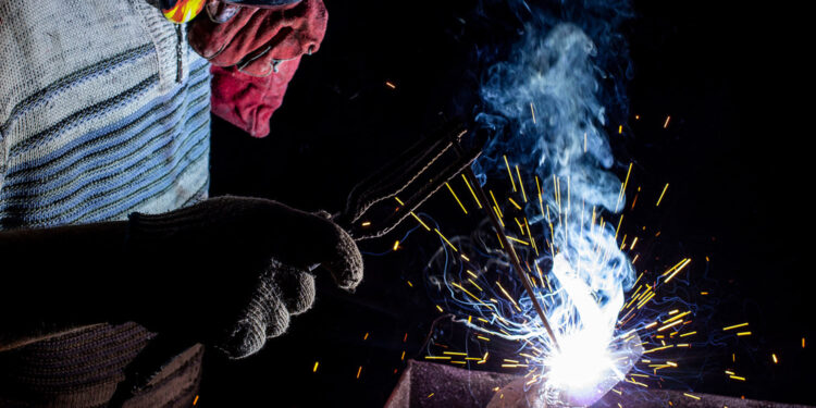 MCN Reintegration Program Holds Welding School