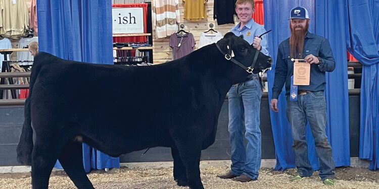 Mvskoke FFA student shines in county show