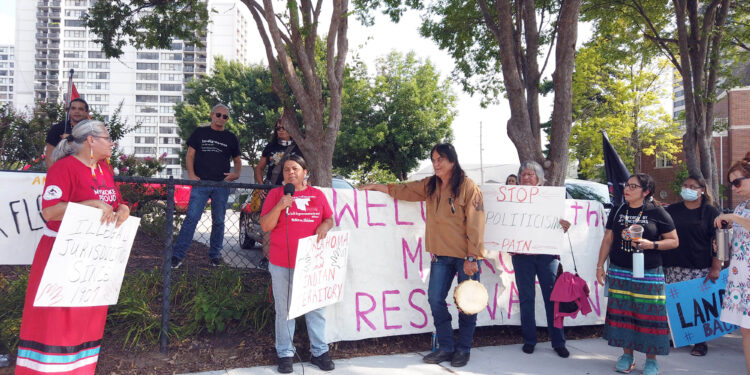 Tribal citizens speak their peace at state forum