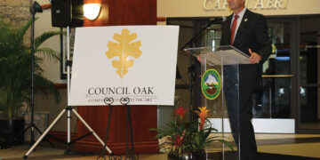 Naming ceremony for former cancer center held