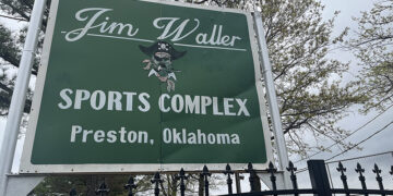 Local school hosts fundraiser running event