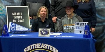 Southeastern Rodeo Team ropes in Hanna Senior