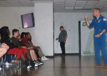 Astronaut shares space travel experience