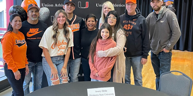 Muscogee (Creek) High school baseball player commits to OSU