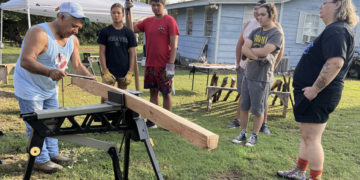 Mvskoke living legend teaches the art and craft of longbow making