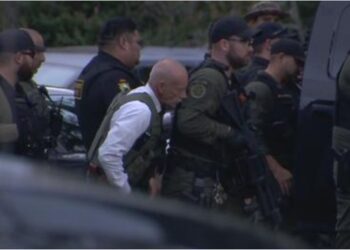 Glenpool Police and LPD SWAT respond to a hostage-turned-barricade situation