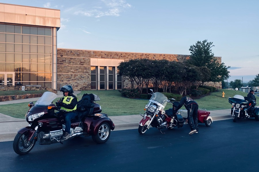 Mvskoke riders participated in a Trail of Tears commemorative ride ...