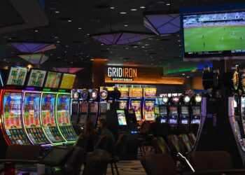 Gridiron Sports Bar & Lounge opens at River Spirit Casino in Tulsa