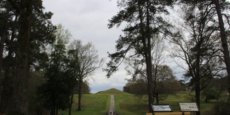 Ocmulgee Indigenous Celebration Returns to Ocmulgee Mounds National Historical Park