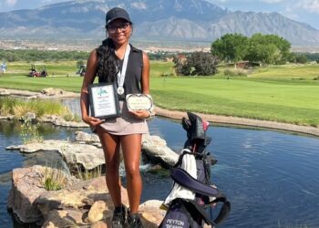 Beans takes over the golf course