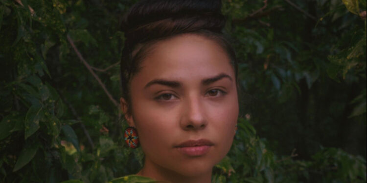 T H R O N E ties the knot