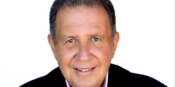 David Smoot continues to look forward as he gives back to his community