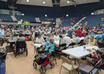 Chief and Second Chief cool down with community at the Mvskoke Dome