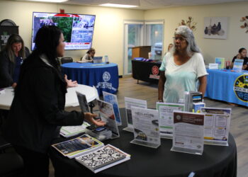 Elders catch up on tribal services