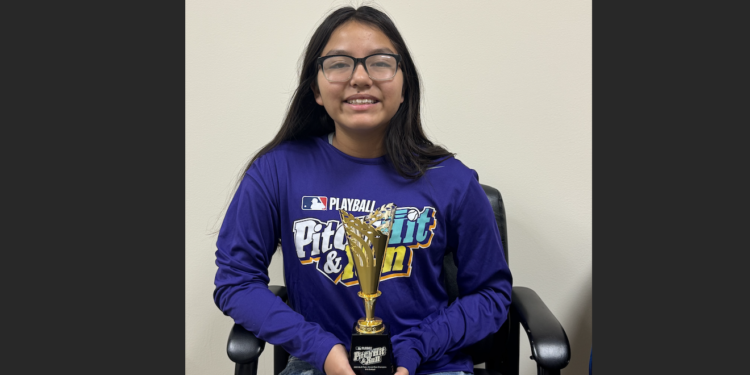 Pitch, Hit and Run! Anna Kelly’s skills take her to World Series