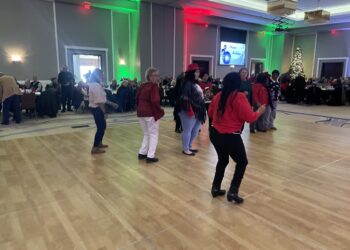Elders boogie at annual Elder Holiday Luncheon
