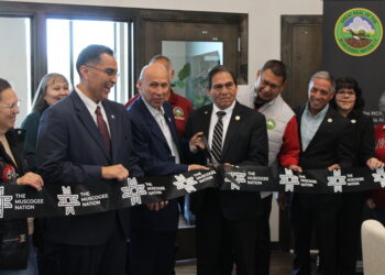 Three ponds and six years later, Akhvse Tutcenen is open